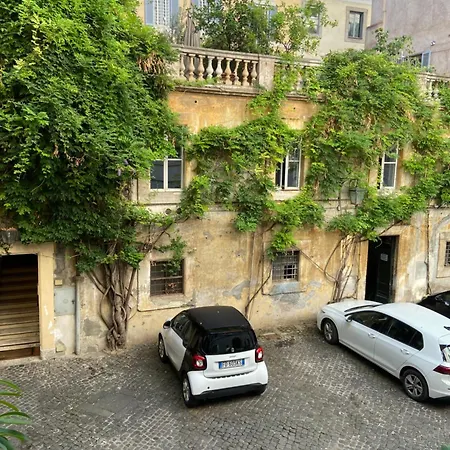 Piazza Farnese Loft *